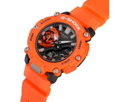 Часы Casio G-Shock GMA-2200M-4AER