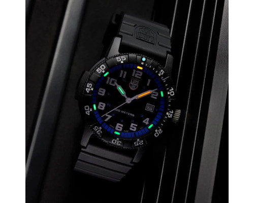 Часы Luminox XS.0324