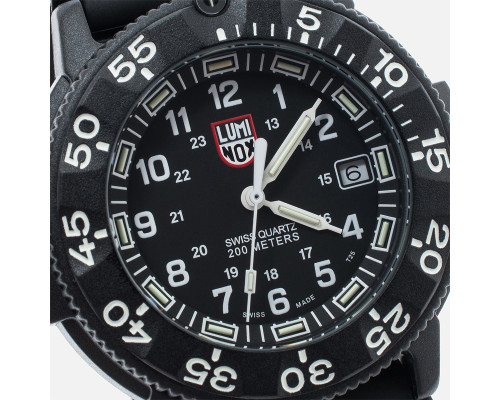 Часы Luminox XS.3001.F